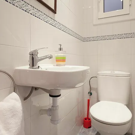 Villa Belvilla By Oyo Rambla Paris Apartment *