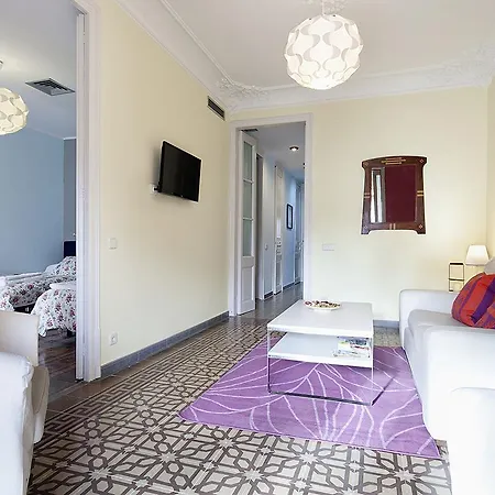 Belvilla By Oyo Rambla Paris