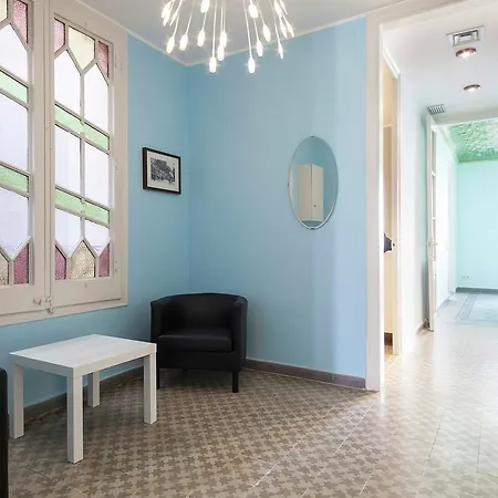 Villa Belvilla By Oyo Rambla Paris Apartment Barcelona
